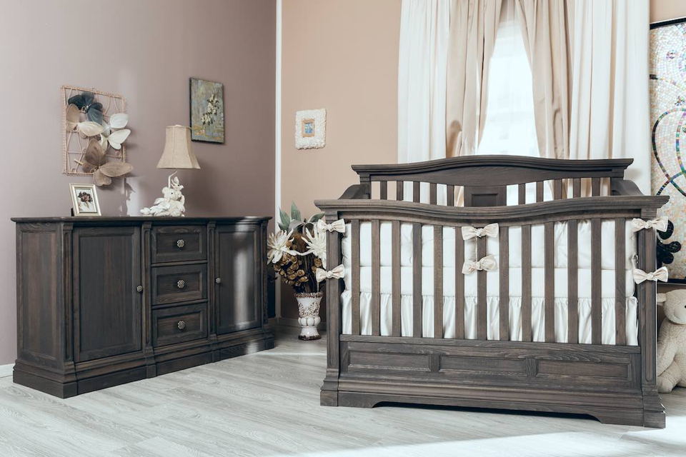 Romina - Imperio Collection with Convertible Crib in Oil Grey